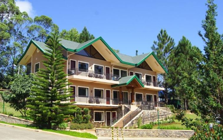 Pinegrove Mountain Lodge