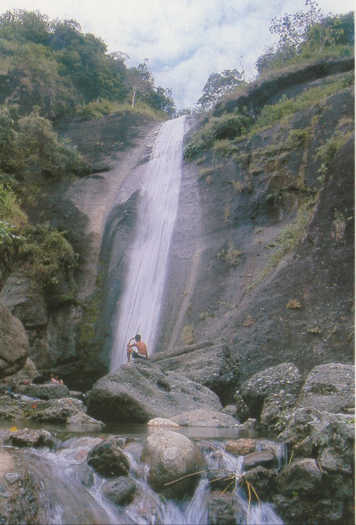 Suyok Falls